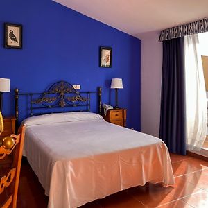 Habitación con Cama King