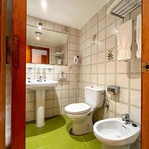 Habitación Económica con Cama King